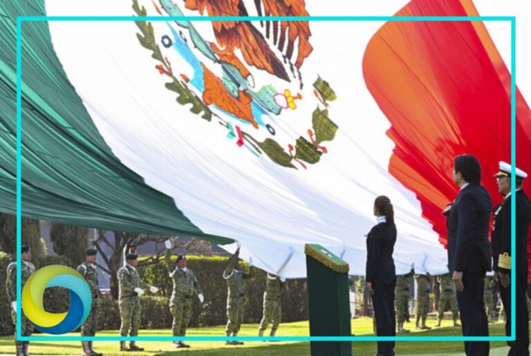 “México es dignidad, valentía y grandeza”: Sheinbaum en ceremonia por el Día de la Bandera