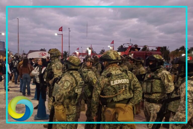 Arriba contingente militar a Holbox y efectúan cateos