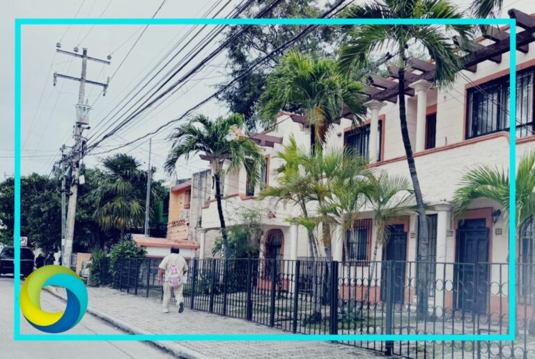 Hallan cuerpo sin vida, en privada del centro de Playa del Carmen